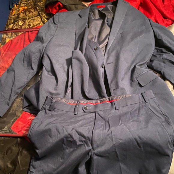 Navy Blue Suit - Picture 1 of 2